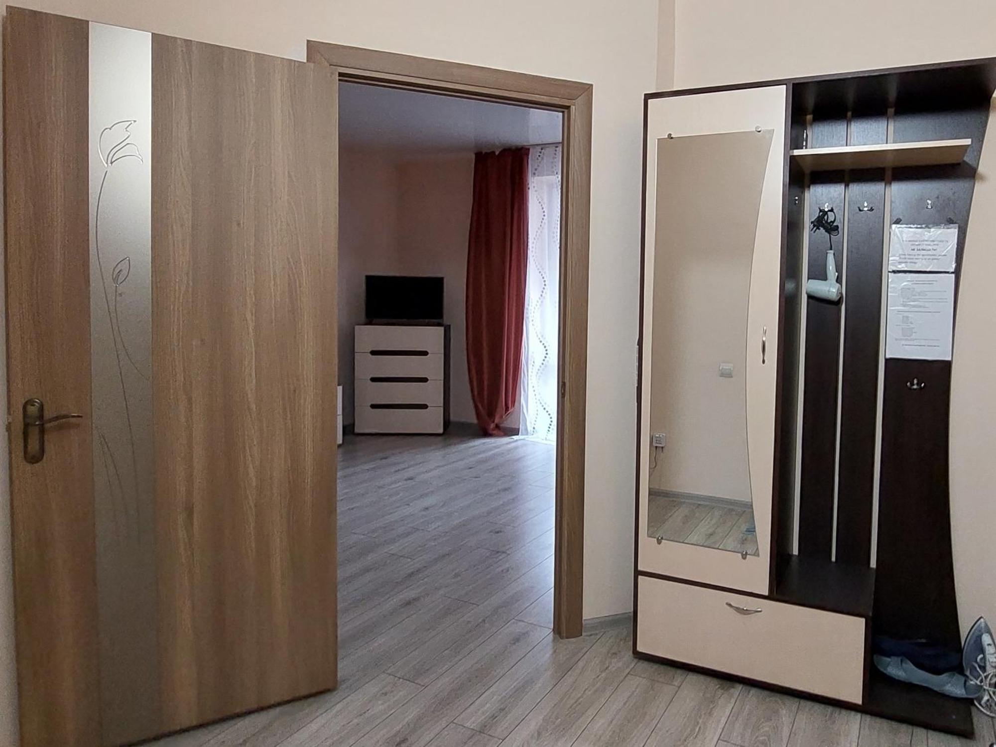 Apartment дво і одно кімнатні новобуд рн авторинку трц адреналін сіті