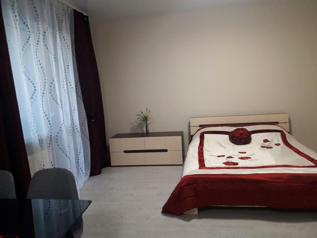 дво і одно кімнатні новобуд рн авторинку трц адреналін сіті Apartment *